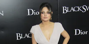 Melahirkan, Siapa Yang Akan Menemani Mila Kunis Nanti?