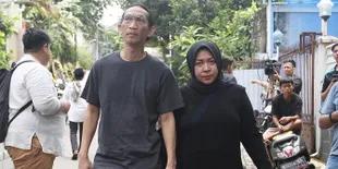 Melly Goeslaw dan Anto Hoed Akhirnya Jenguk Baby Ukkasya, Sudah Test Swab Dulu Tanpa Diminta Zaskia Sungkar