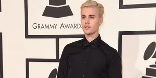 Meludah, Justin Bieber Digugat Tetangga Lamanya