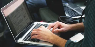 Memahami Brainware, Kunci Sukses di Balik Sistem Komputer Modern!