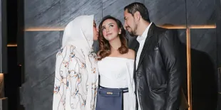 Menangis Sedih, Salmafina Ungkap Hal yang Bikin Dirinya Marah Saat Ayah dan Ibunya Disebut Gagal Mendidik Anak