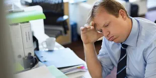 Menelan Ludah dan Puasa, Apa Kata Buya Yahya?