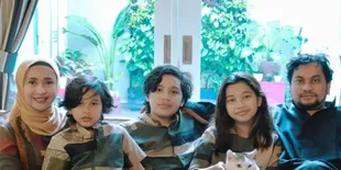 Menelusuri Dapur Mewah dr. Tompi, Kombinasi Elegan dan Fungsional dalam Satu Ruang
