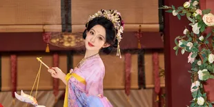 Meng Ziyi Resmi Jadi Pemeran Utama di Drama Kostum 'HAVE IT ALL'