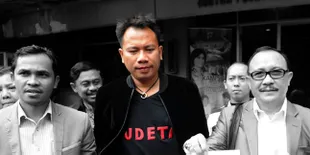 Mengaku Rugi 6,7 Miliar, Vicky Prasetyo Laporkan Pihak TVRI