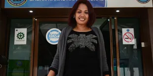 Mengaku Tak Tahan Lagi, Elly Sugigi Minta Cerai Dari Suami?