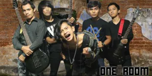 One Room, Band Rock Keluaran LA Lights Meet The Labels 2013