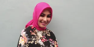 Menikah Dengan Habib Usman bin Yahya, Kartika Putri Tak Mau Dipoligami