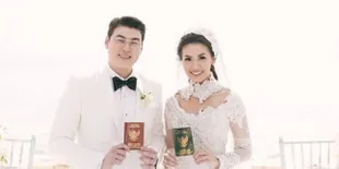 Menikah Tanpa Restu Orangtua, Asty Ananta Sungkem Pada Eyang