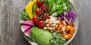 Menu Diet Ivan Gunawan yang Berhasil Turunkan Berat Badan 30 Kg, Bisa Jadi Resolusi 2022