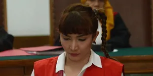 Merasa Bersalah, Roro Fitria Selalu Mimpi Minta Ampun Pada Ibunya