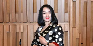 Dilecehkan Banyak Orang, Zaskia Gotik Ngadu ke Presiden