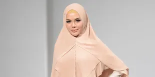 Merasa Lebih Nyaman, Nikita Mirzani Mengaku Belum Siap Pakai Hijab Syar'i