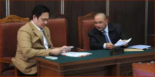 Merasa Terhina, Alasan Farhat Abbas Gugat Ramdhan Alamsyah