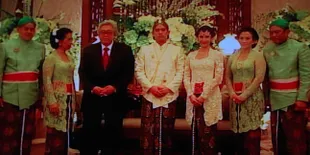 Mertua Dian Sastro Ngaku Tabrak Rumah Sendiri Karena Cemburu