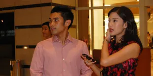 Mertua Dian Sastro Tak Kenal Wanita Muda Penabrak Rumahnya