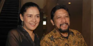 Meski Sudah Cerai, Lydia Kandou - Jamal Mirdad Masih Tetap Mesra
