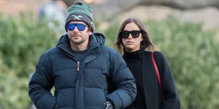 Mesra, Irina Shayk - Bradley Cooper Gandengan di Dinginnya Paris