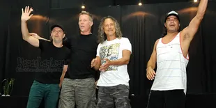Metallica Ambil Sisi Positif Dari Pembajakan