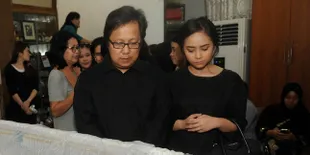 Mike Mohede Meninggal, Erwin &#38; Gita Gutawa Merasa Kehilangan