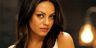 Mila Kunis Tanggapi Berita Kehamilannya