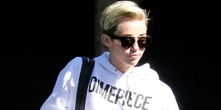 Miley Cyrus Ingin Albumnya Sesukses Michael Jackson