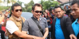 Miliki Senjata Ilegal, Gatot Brajamusti Diancam Hukuman Mati