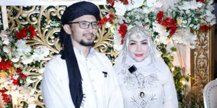Minta Izin Serta Restu Jelang Hari Pernikahan, Posisi Orangtua Roro Fitria Digantikan Oleh Bibinya
