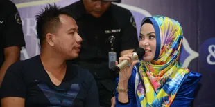 Minta Vicky Prasetyo Introspeksi Diri, Angel Lelga: Keluar dari Rumah Saya