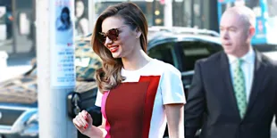 Miranda Kerr Kencani Miliarder di Atas Kapal Pesiar?