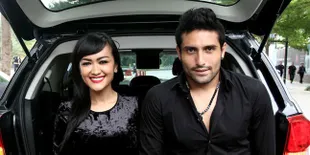 Mobil Terbakar, Jupe Beri Gaston Mobil