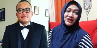 Momen Duka & Ketabahan Sule Mengangkat Keranda Jenazah Almarhumah Lina Sang Mantan Istri