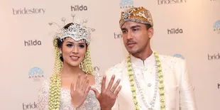 Momen Haru Saat Raisa Sungkeman dan Pamit Meninggalkan Rumah