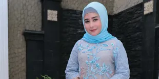 Momen Lebaran, Maxime Bouttier Silahturahmi ke Rumah Prilly Latuconsina?