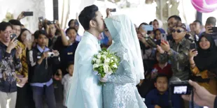 Momen Mengharukan Saat Ega Noviantika Akhirnya Bertemu Ibu Rafly DA