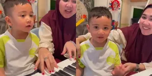 Momen Rayyanza saat Belajar Nyanyi Ini Bikin Netizen Gemas, Serius Banget