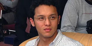 Moreno Soeprapto, Dari Arena Balap ke Kancah Politik