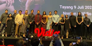 Movieverse Review Film MANIS DI BIBIR