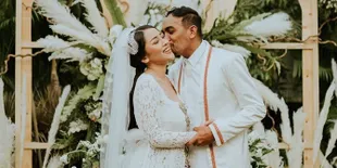 Mutia Ayu Resmi Dipersunting Glenn Fredly, Pilih Rehat Bernyanyi Karena Hamil?