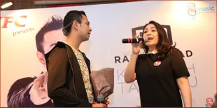 Naik Ojek Demi 7 Bulanan Istri, Raffi Ahmad Tabrakan