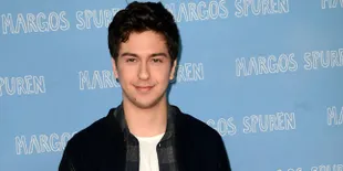 Nat Wolff Tinggal Selangkah Main di 'DEATH NOTE' Versi Hollywood