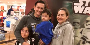 Natal, Marcellino Lefrandt Minta Putrinya Siap Sepatu Isi Rumput