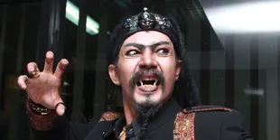 Nekat 'Gantung Diri' di Lombok, Master Limbad Malah Pingsan