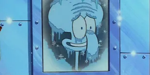 Ngakak, Cewek Ini 'kecantol' di Freezer & Enggak Bisa Keluar