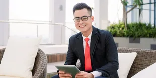 Nggak Menyengat Tapi Bikin Diinget, Ini Parfum Kantor Favorit Anak Kantor Zaman Sekarang