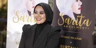 Nggak Pacaran, Sarita Abdul Mukti Tegaskan Vicky Prasetyo Bukan Tipenya