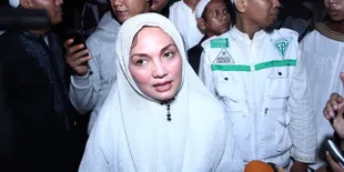 Nia Daniati Pun Rasakan Ocehan Pedas Farhat Abbas
