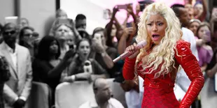 Nicki Minaj Tak Ingin Berduet Dengan Miley Cyrus