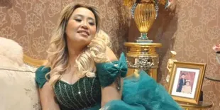 Nikah di Amerika, Pinkan Mambo Bingung Bagaimana Urus Surat Cerai Setelah Suami Lecehkan Anaknya
