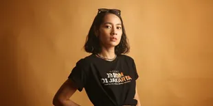 Niken Anjani Sebut Senjata yang Dipakai Produksi Film '13 BOM DI JAKARTA' Adalah Asli
